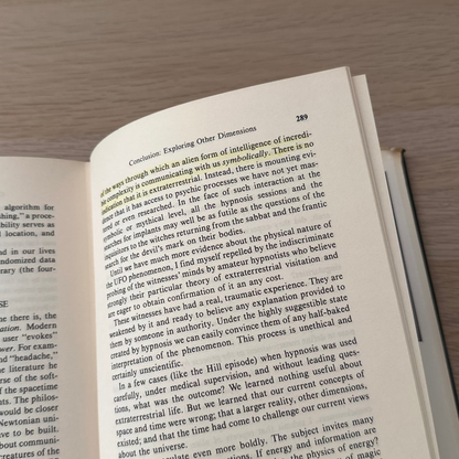 Dimensions: A Casebook of Alien Contact | Jacques Vallee