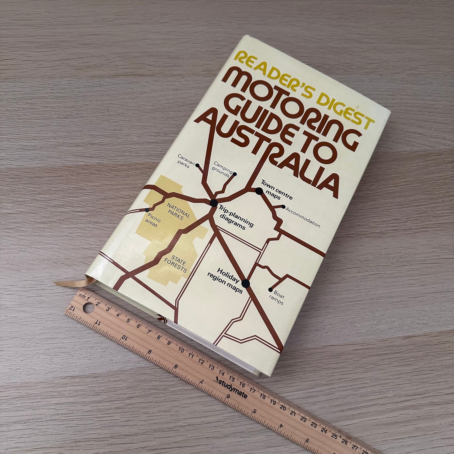 Motoring Guide to Australia | 1982 | Reader's Digest