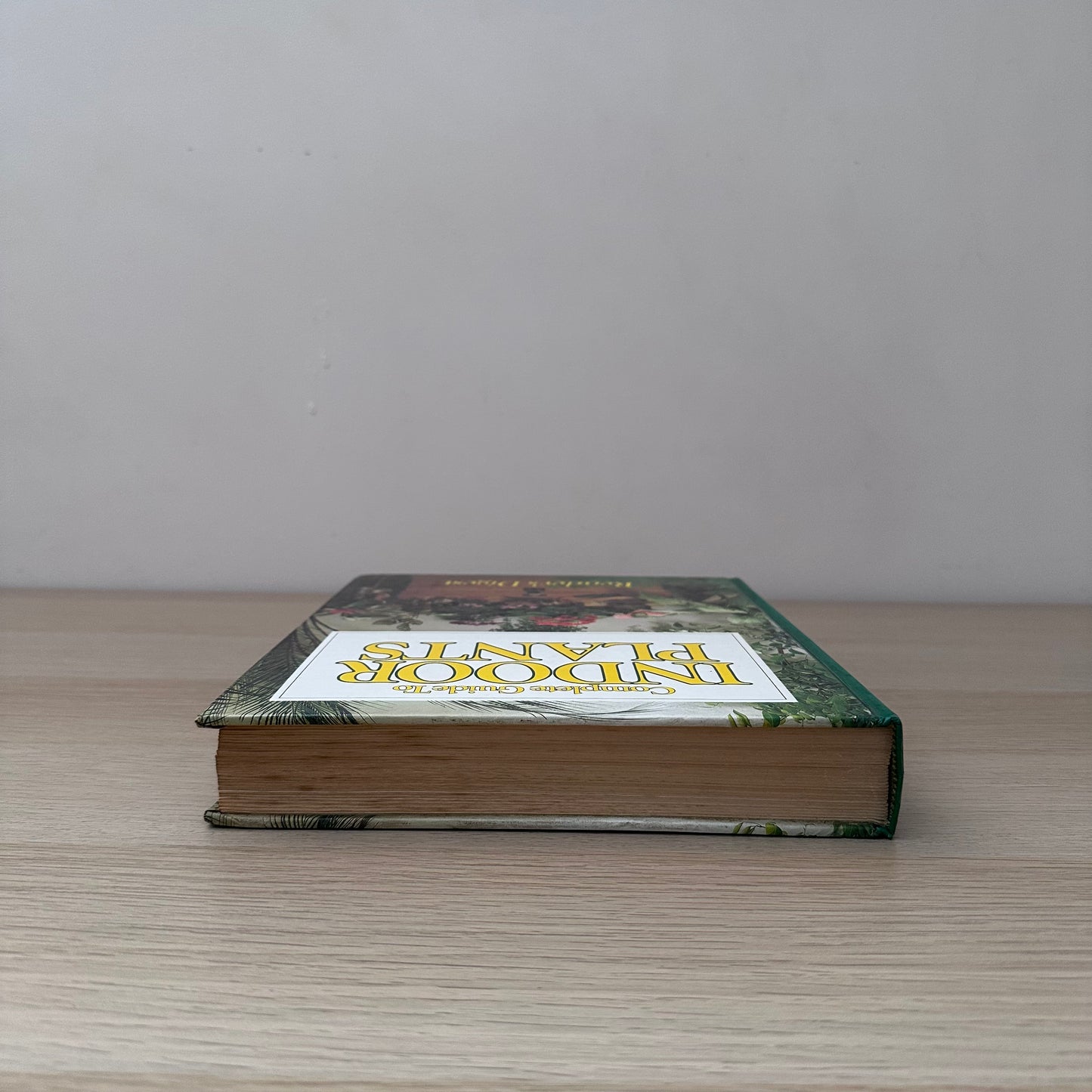 Complete Guide to Indoor Plants | 1981 | Reader's Digest