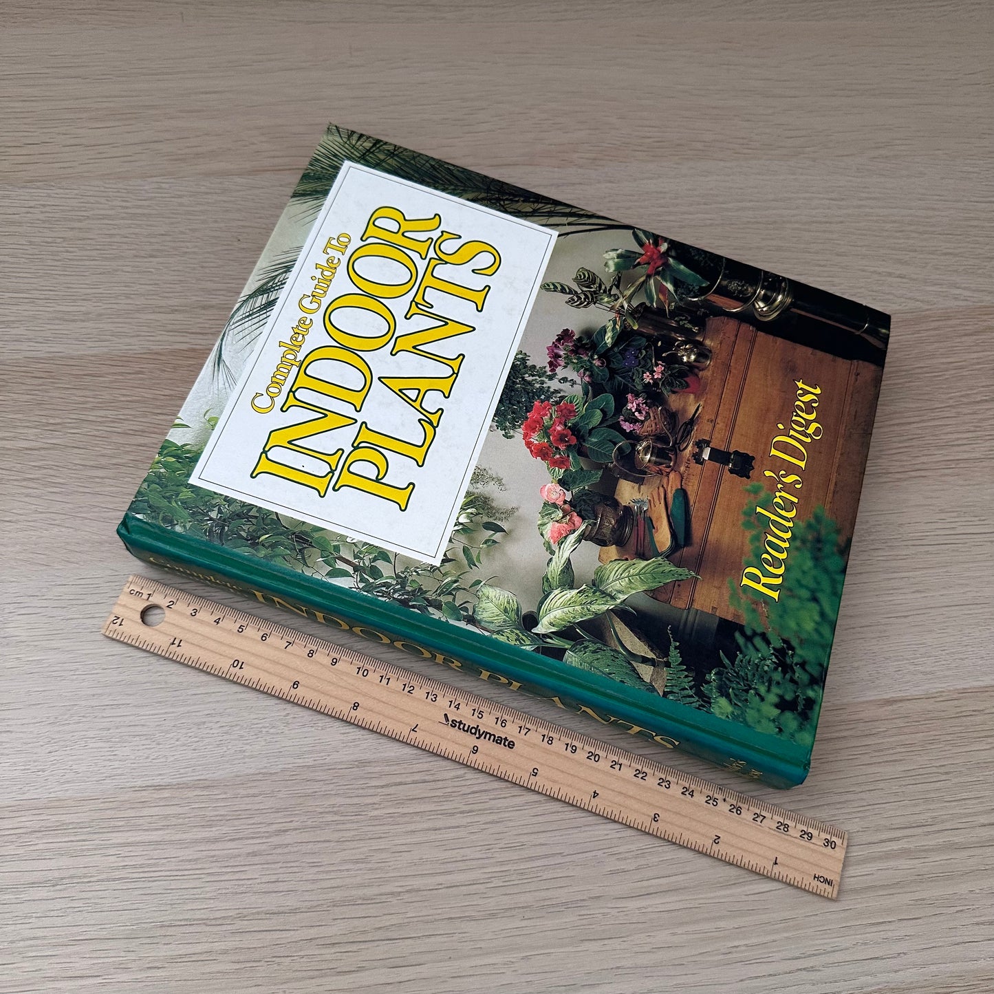 Complete Guide to Indoor Plants | 1981 | Reader's Digest