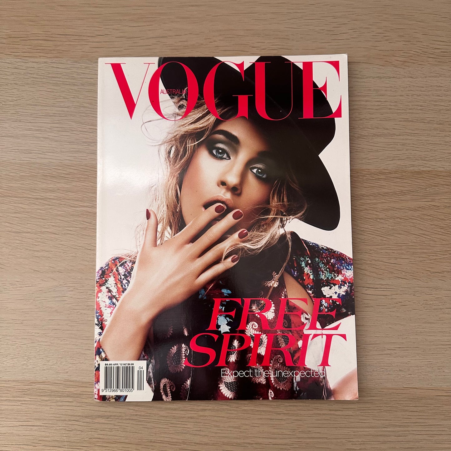 Vogue Australia | April 2012 | Julia Frauche