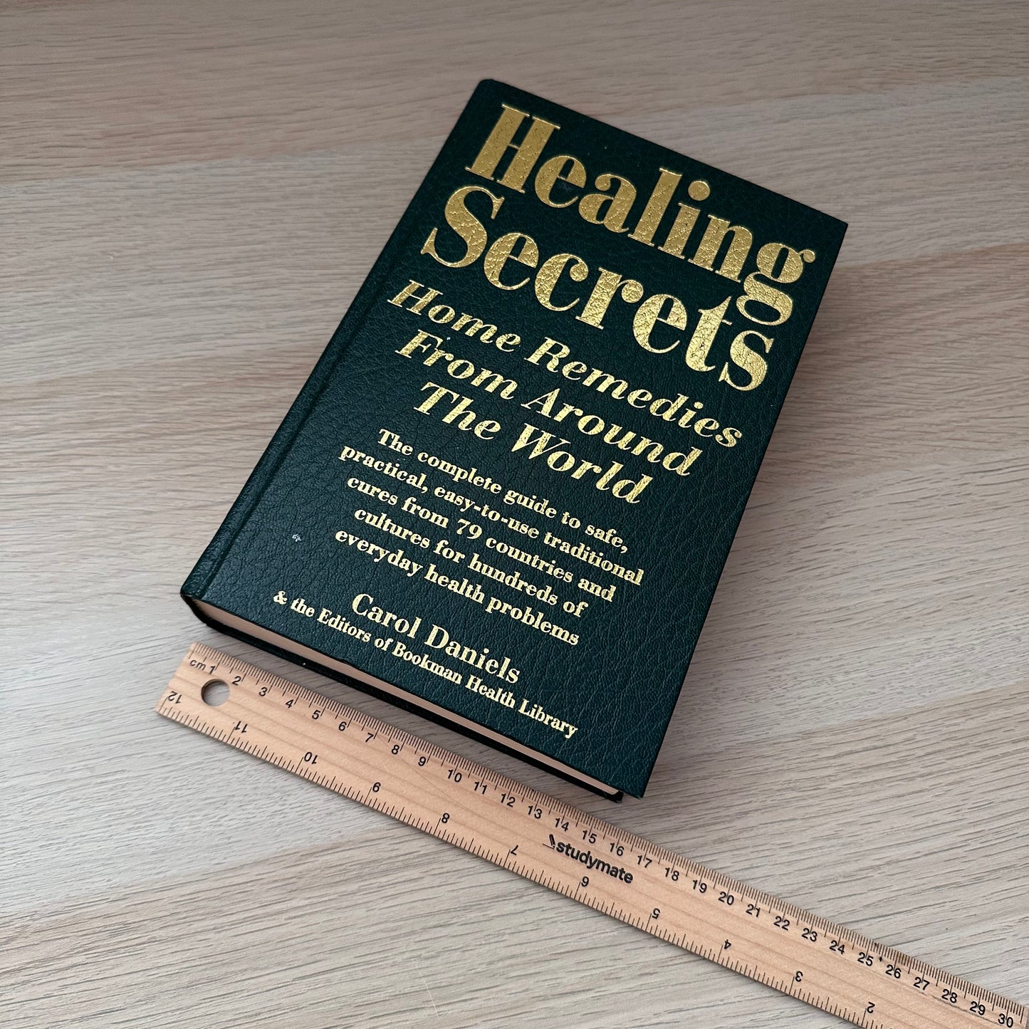 Healing Secrets | Hardcover | 1998 | Carol Daniels