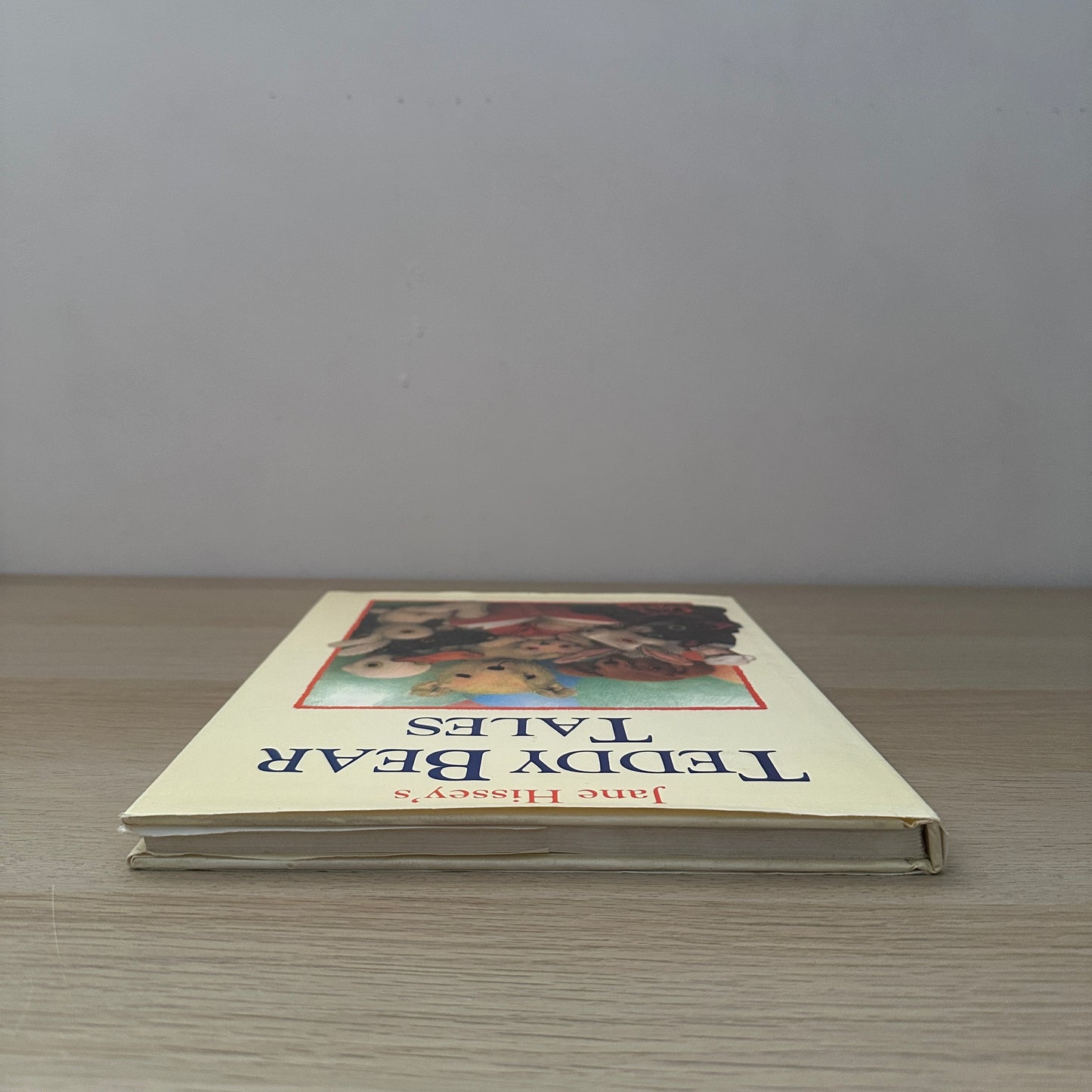Teddy Bear Tales | 2000 | Hardcover | Jane Hissey
