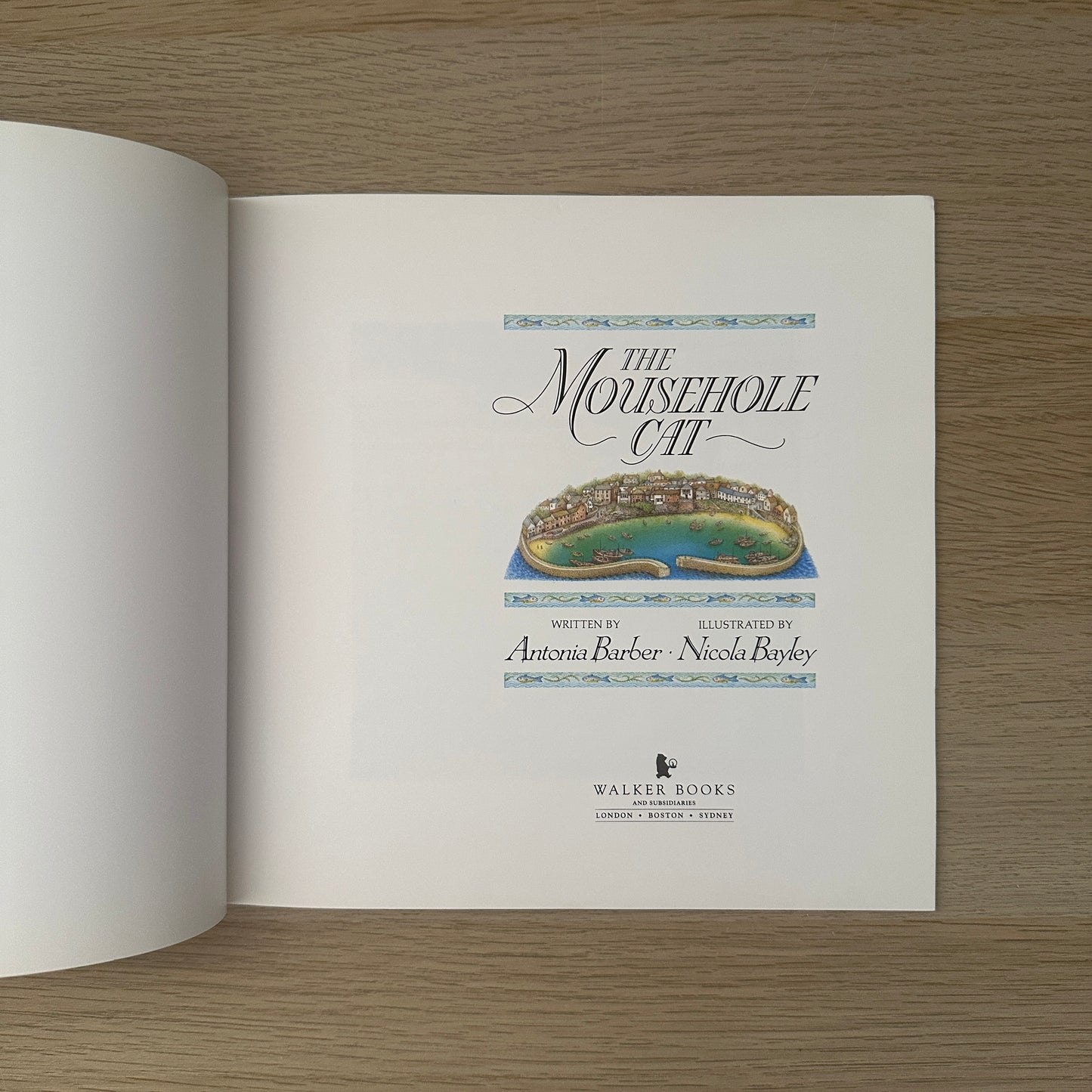 The Mousehole Cat | 1993 | Paperback | Antonia Barber & Nicola Bayley