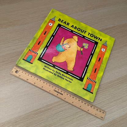 Bear About Town | 2000 | Hardcover | Stella Blackstone
