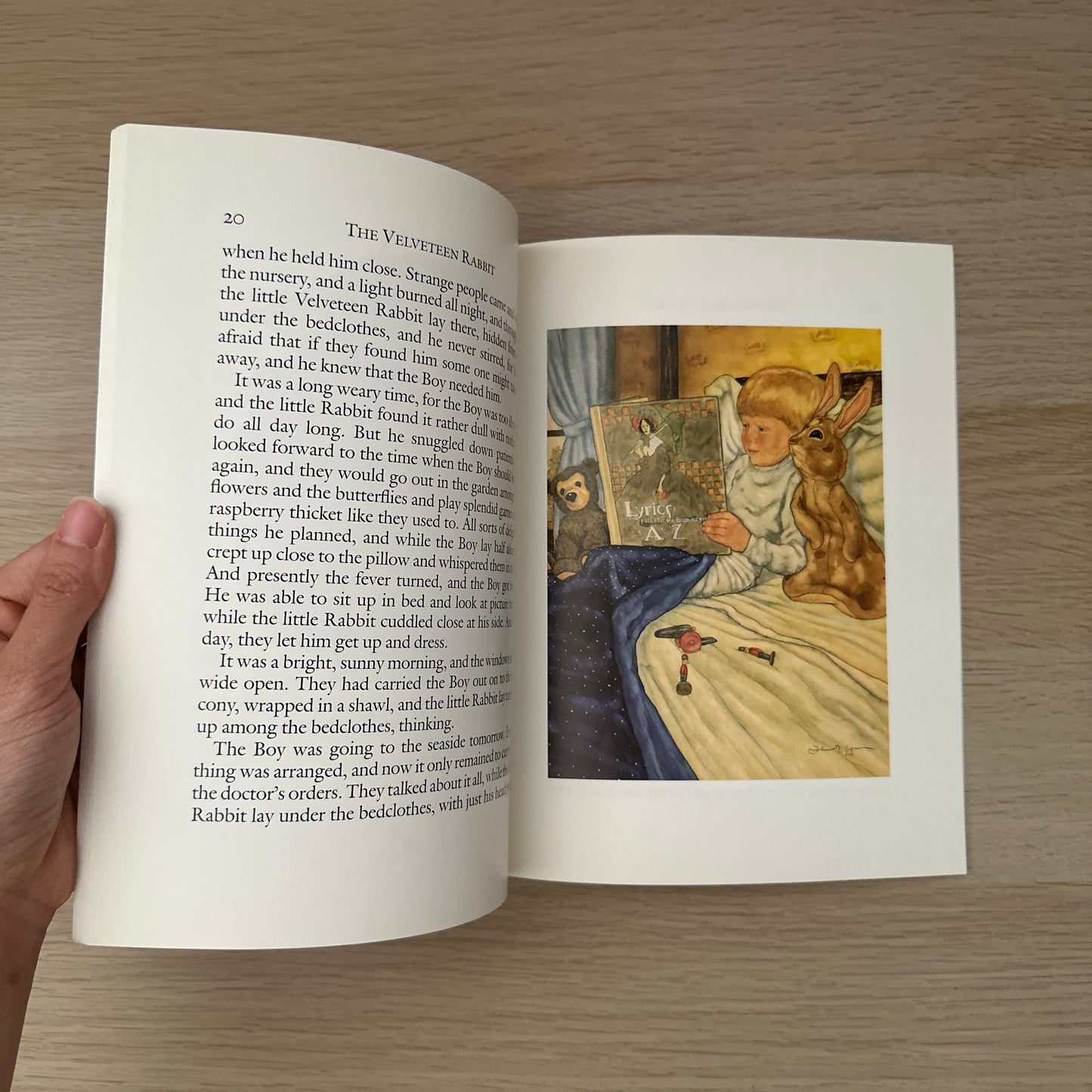 The Velveteen Rabbit | 1999 | Paperback | Margery Williams | Illustrated by Michael Hague