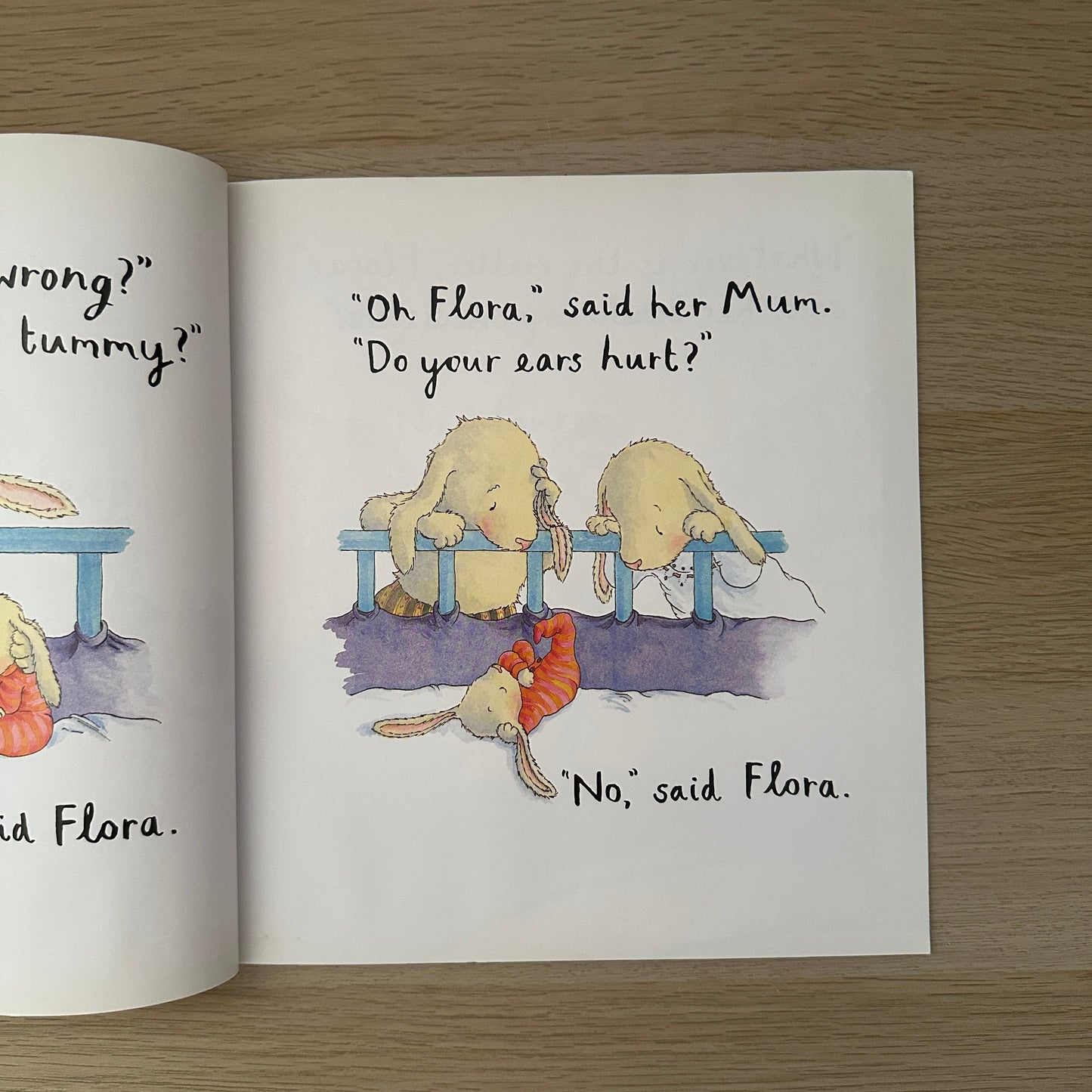 Flora's Blanket | Paperback | Debi Gliori