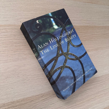 The Line of Beauty | Paperback | Alan Hollinghurst
