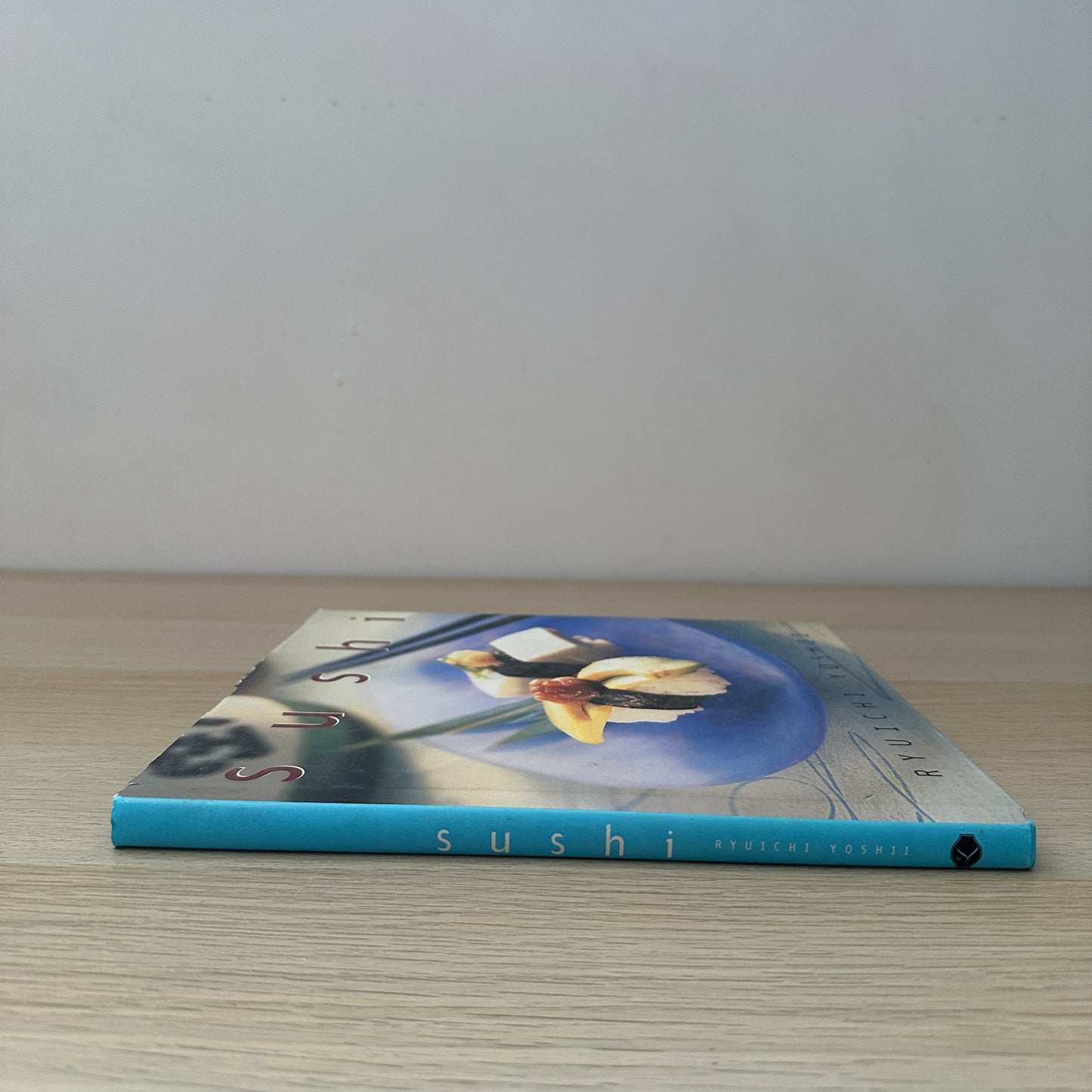 Sushi | Hardcover | Ryuichi Yoshii