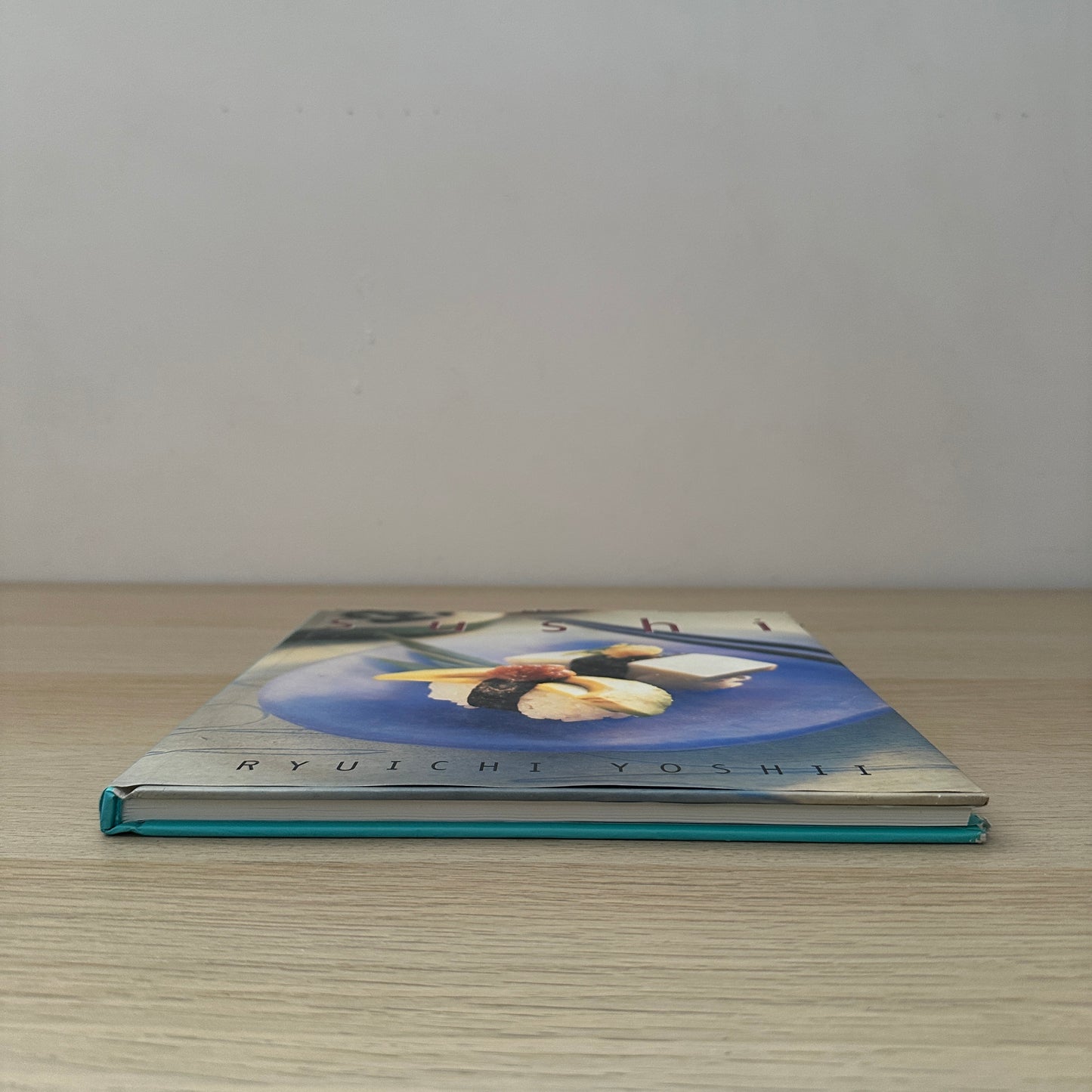 Sushi | Hardcover | Ryuichi Yoshii