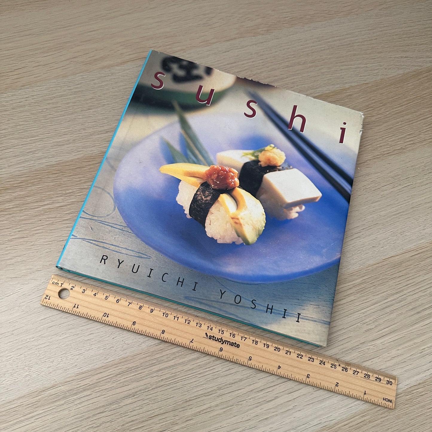 Sushi | Hardcover | Ryuichi Yoshii