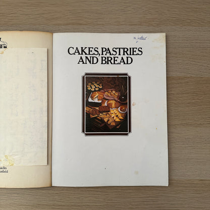 Woman's Day | 1978 | Paperback | All Colour Book of Cakes, Pastries and Bread