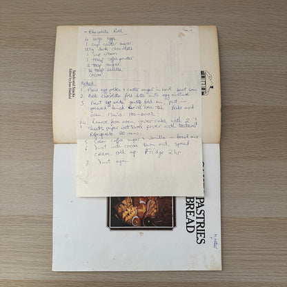 Woman's Day | 1978 | Paperback | All Colour Book of Cakes, Pastries and Bread