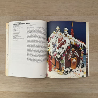 Woman's Day | 1978 | Paperback | All Colour Book of Cakes, Pastries and Bread