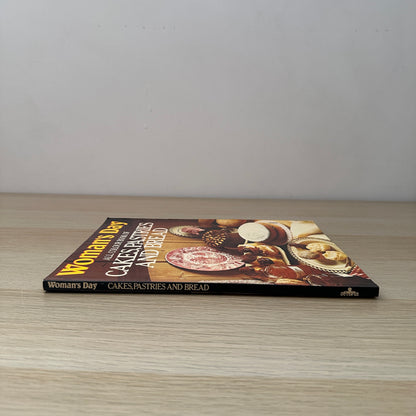 Woman's Day | 1978 | Paperback | All Colour Book of Cakes, Pastries and Bread
