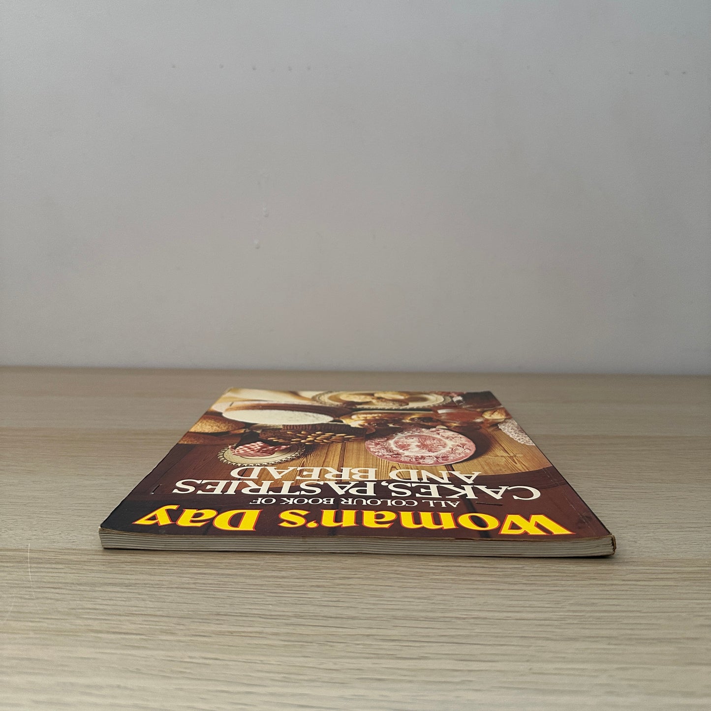 Woman's Day | 1978 | Paperback | All Colour Book of Cakes, Pastries and Bread