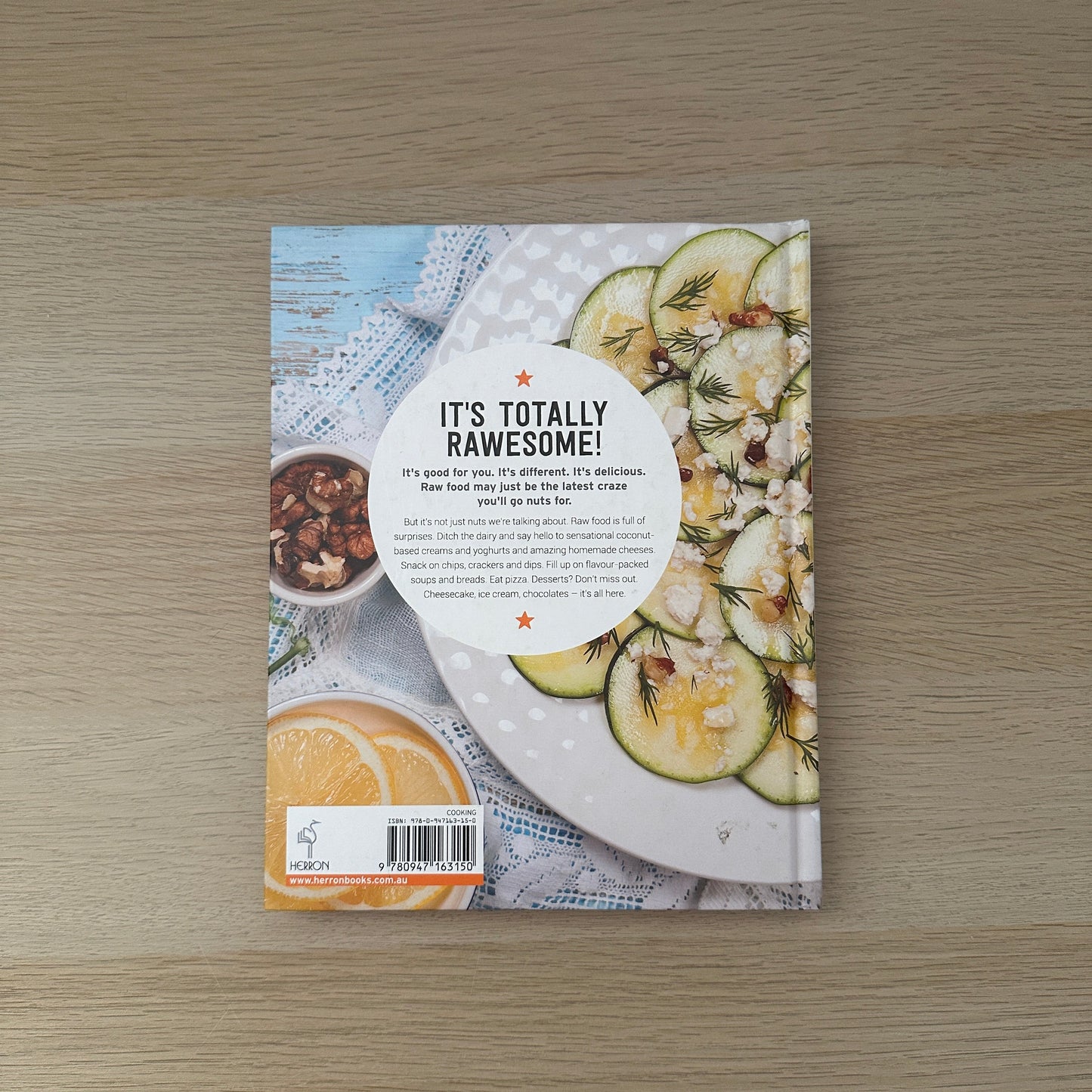 The Raw Kitchen | Hardcover | 150 Great Recipes