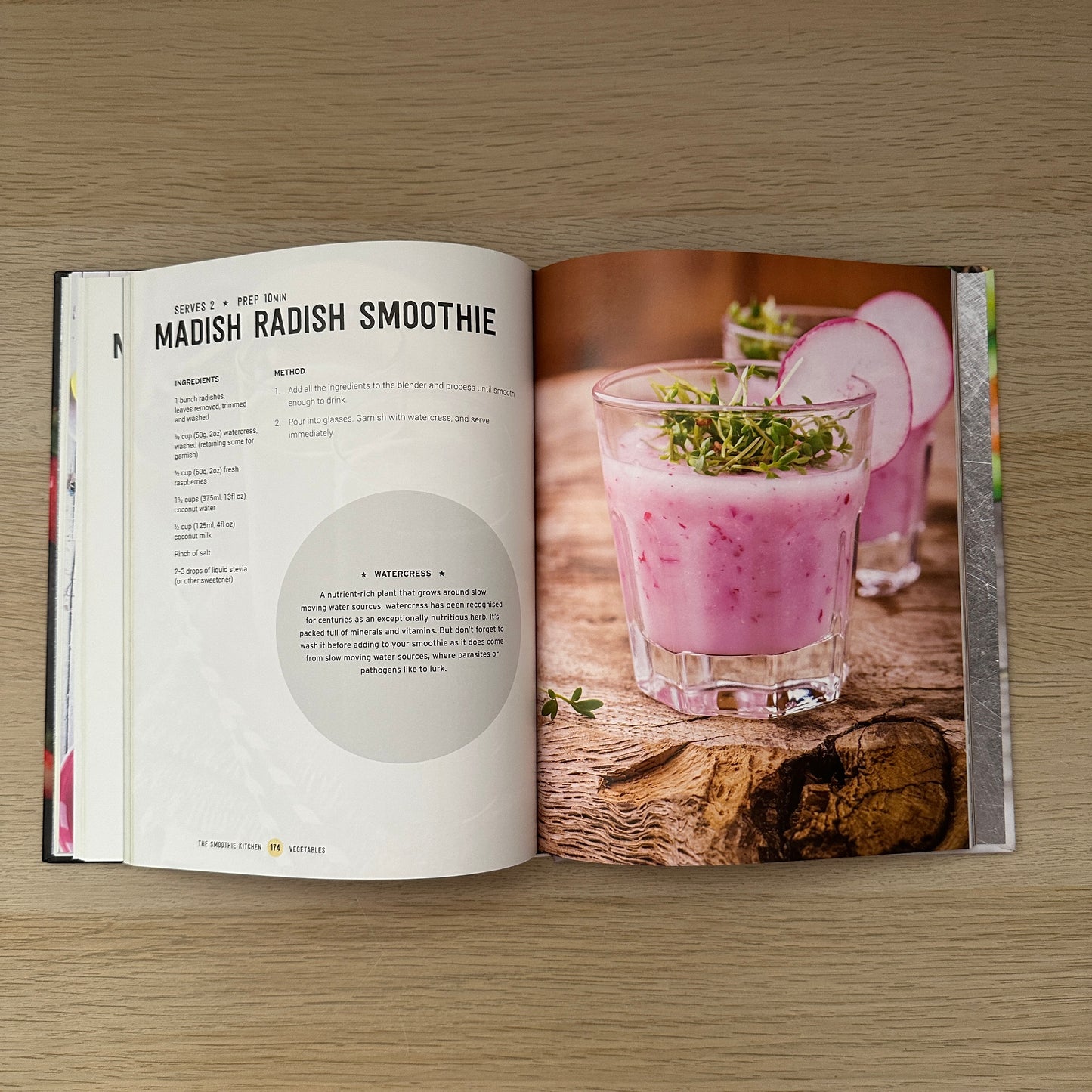 The Smoothie Kitchen | Hardcover | 150 Great Recipes