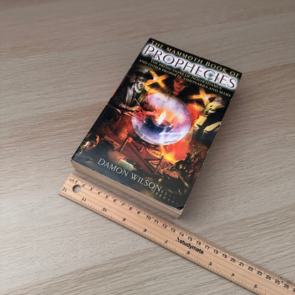 The Mammoth Book of Prophecies | Damon Wilson