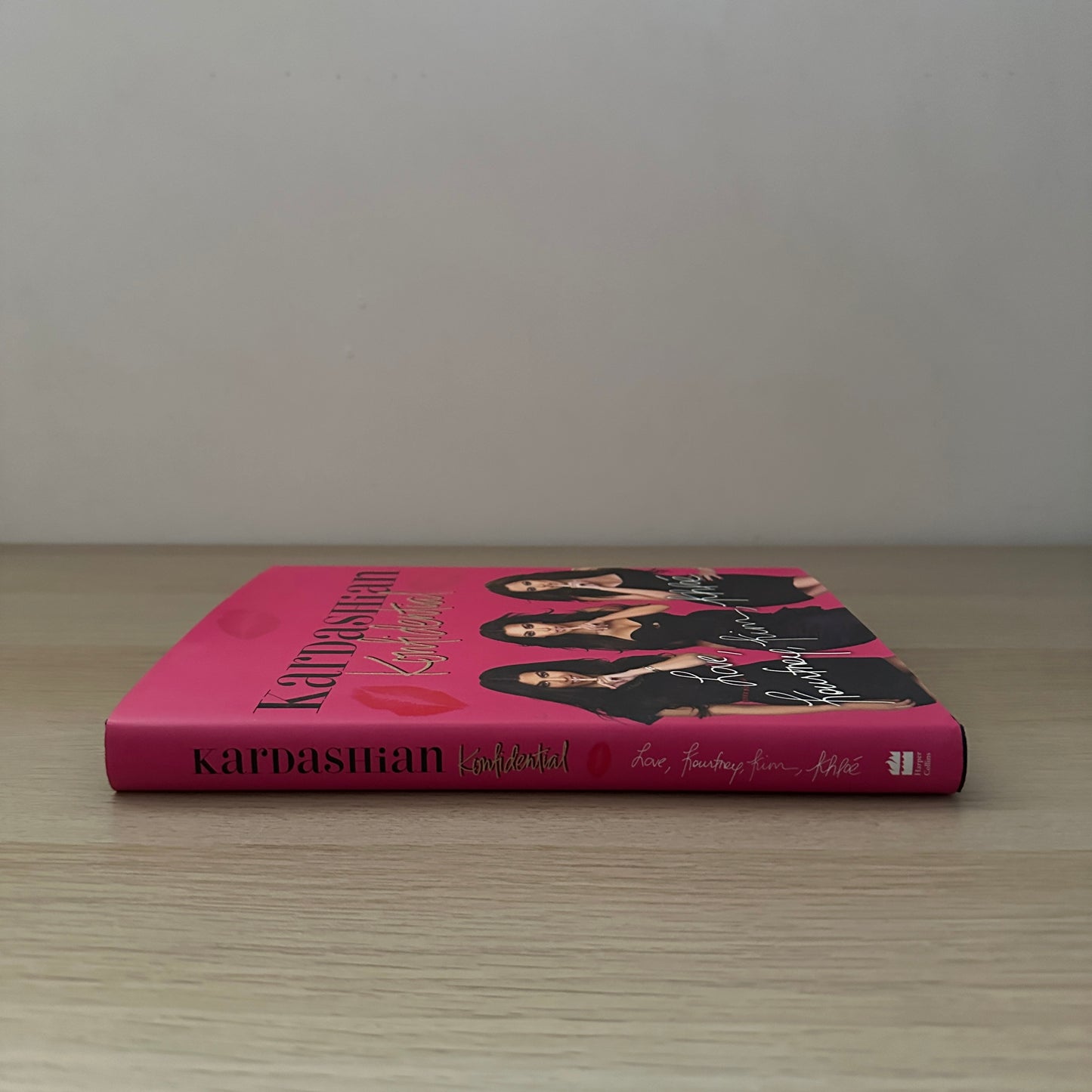 Kardashian Konfidential | 2010 | Hardcover | Kim, Kourtney & Khloe Kardashian