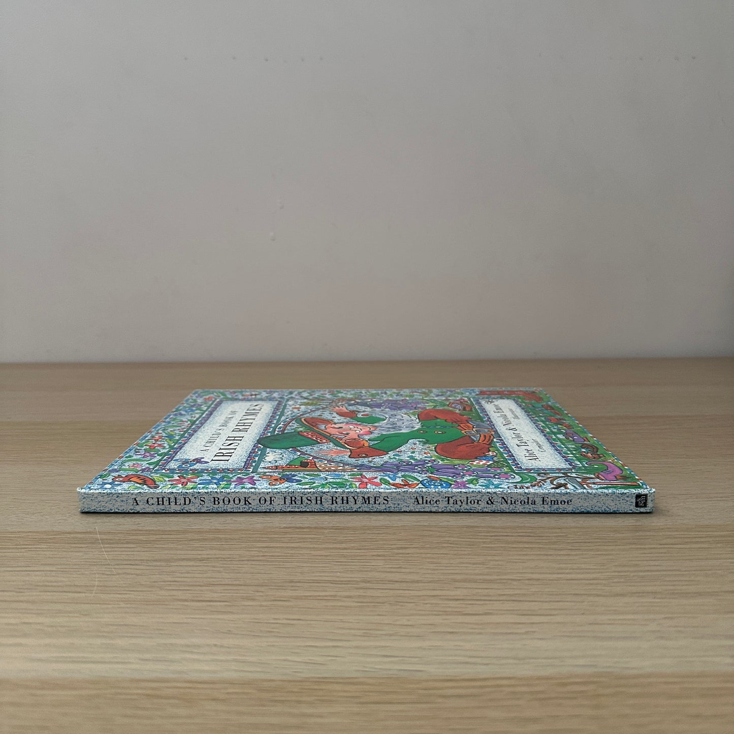The Child's Book of Irish Rhymes | 1996 | Hardcover | Alice Taylor & Nicola Emoe