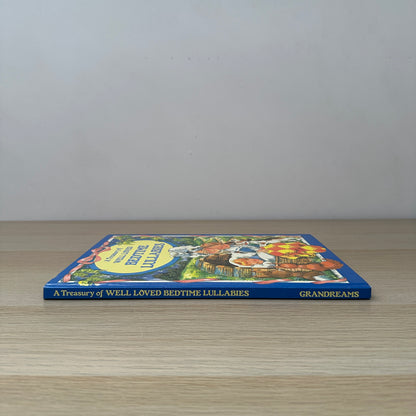 A Treasury of Well Loved Bedtime Lullabies | Hardcover | 1997 | Pam Storey