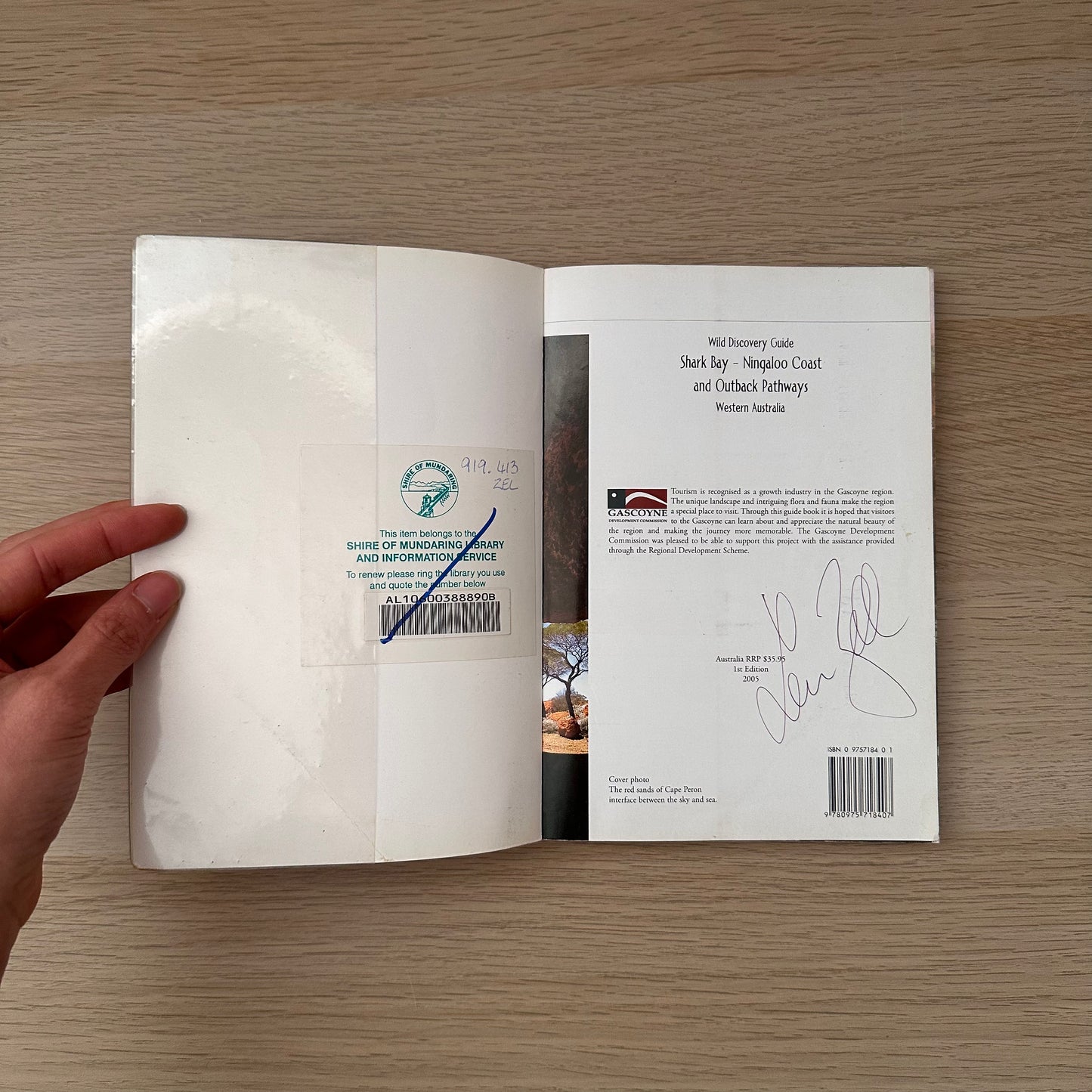 Shay Bay Ningaloo Coast & Outback Pathways | Len Zell & Susie Bedford