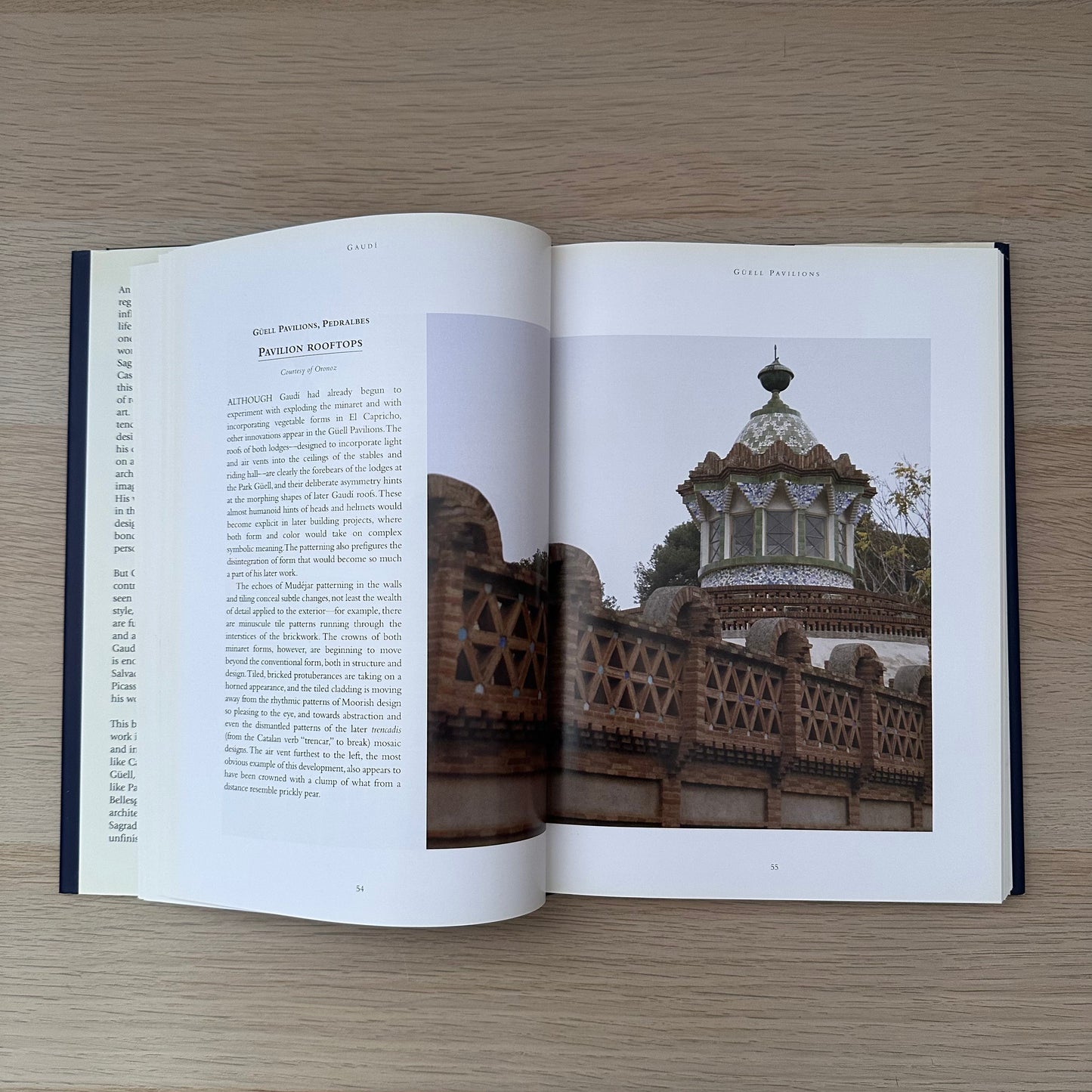 Gaudi | 2004 | Parragon Publishing Book