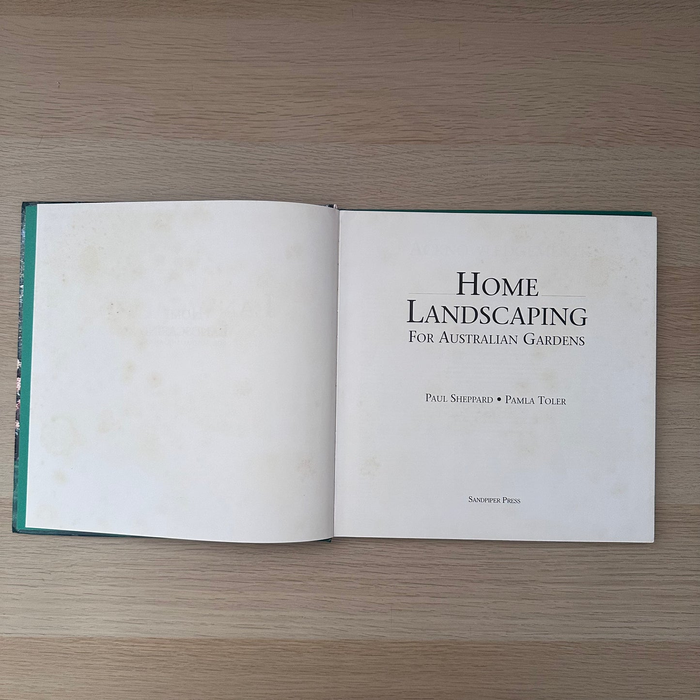 Home Landscaping for Australian Gardens | 1992 | Paul Sheppard & Pamla Toler