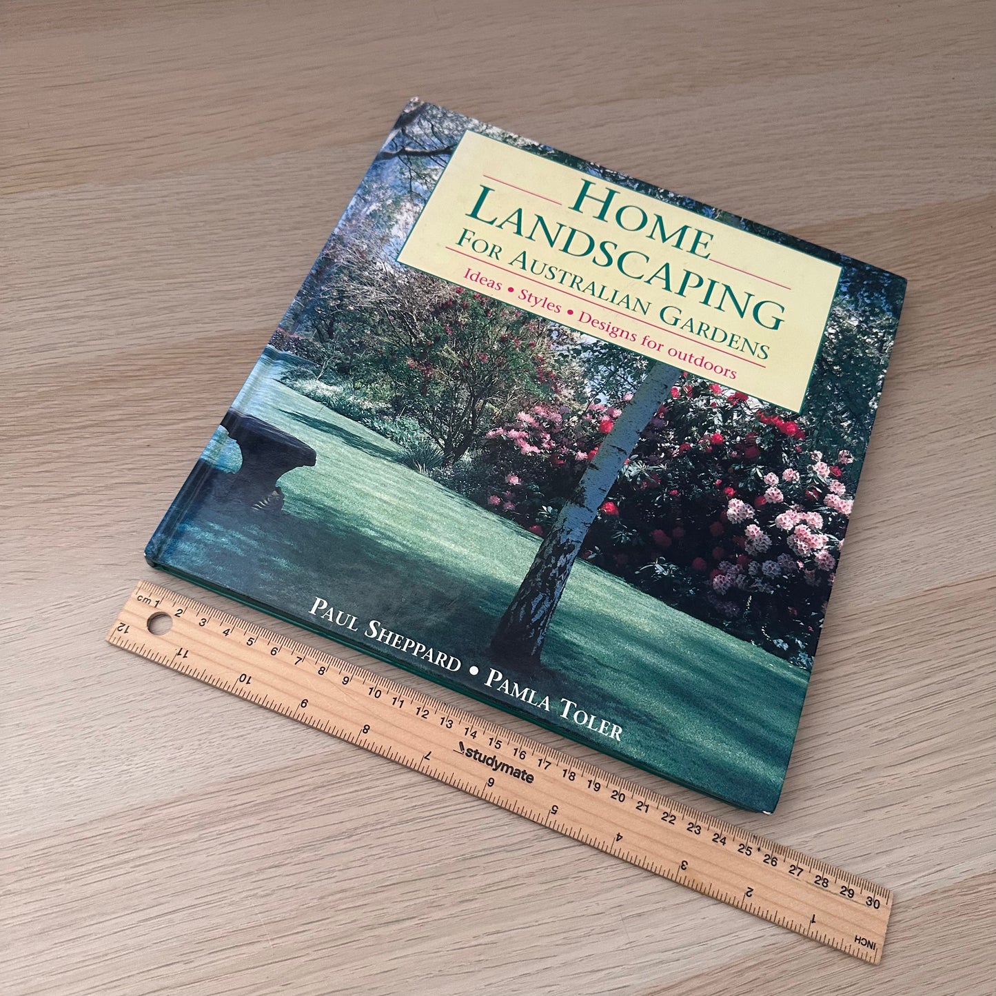 Home Landscaping for Australian Gardens | 1992 | Paul Sheppard & Pamla Toler