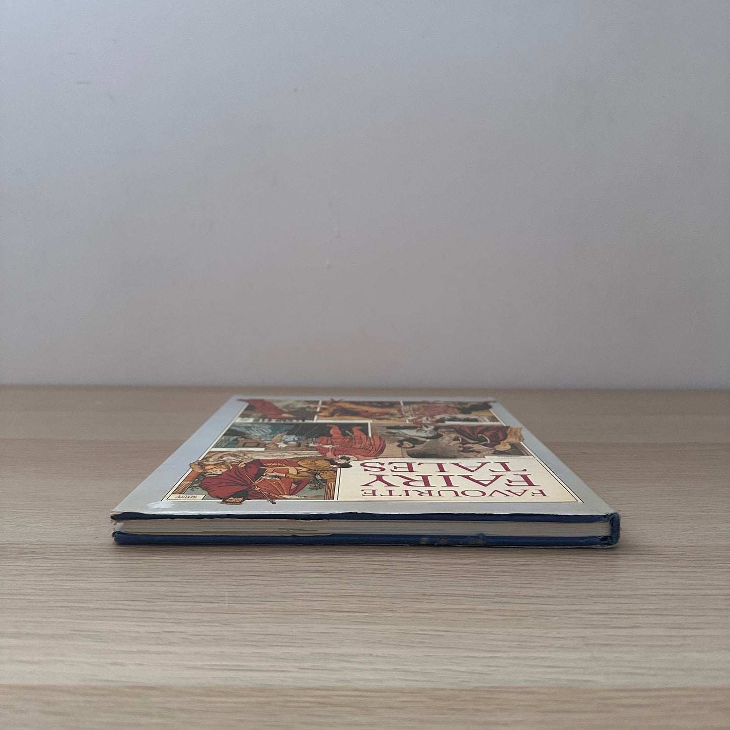 Favourite Fairy Tales | Hardcover | 1982 | Jennifer Mulherin