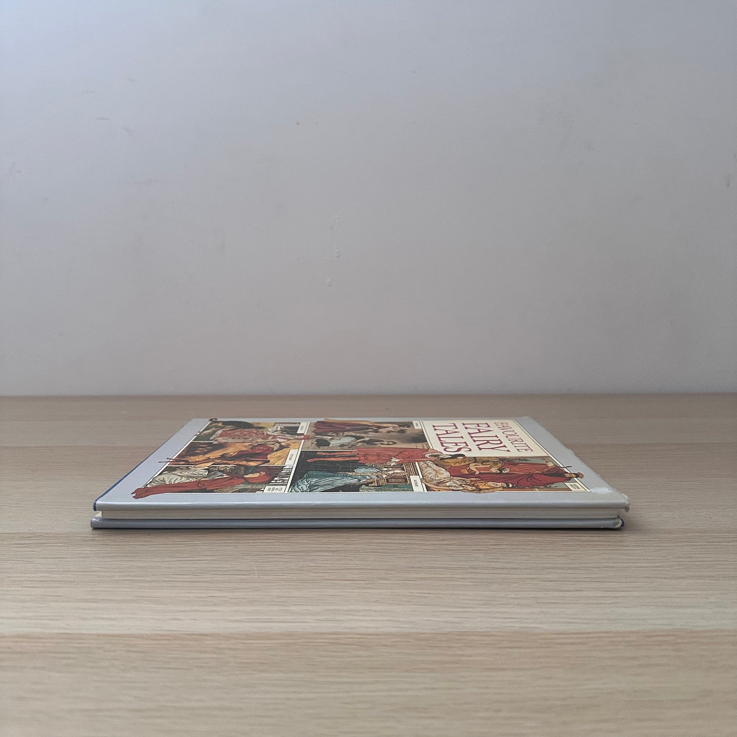 Favourite Fairy Tales | Hardcover | 1982 | Jennifer Mulherin