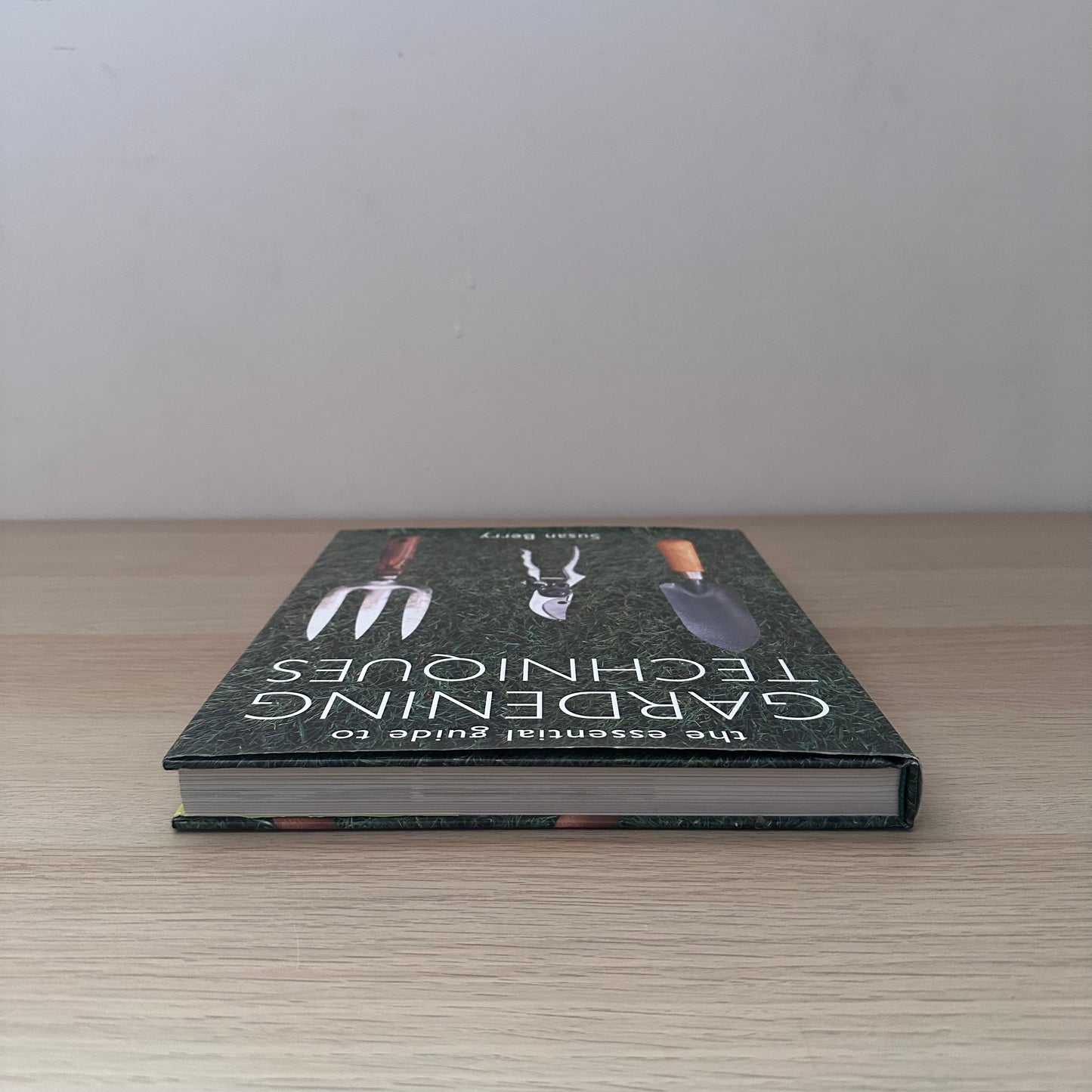 The Essential Guide to Gardening Techniques | Susan Berry