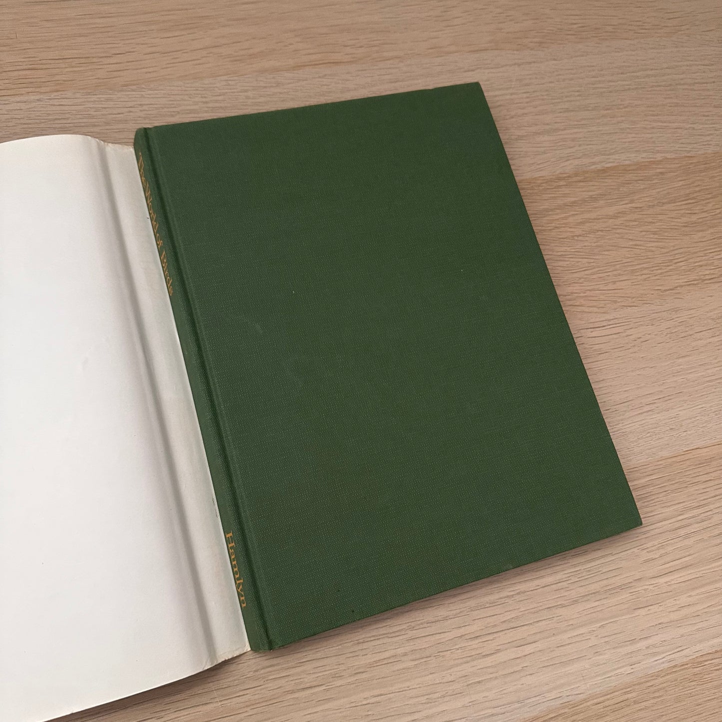 The World of Birds | 1971 | Malcolm Ellis