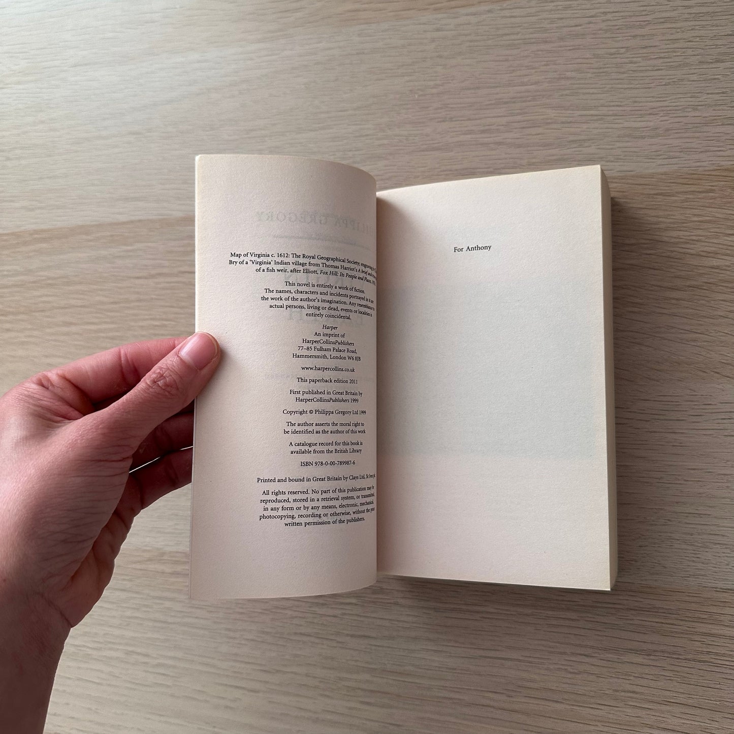 Virgin Earth | Paperback | Philippa Gregory