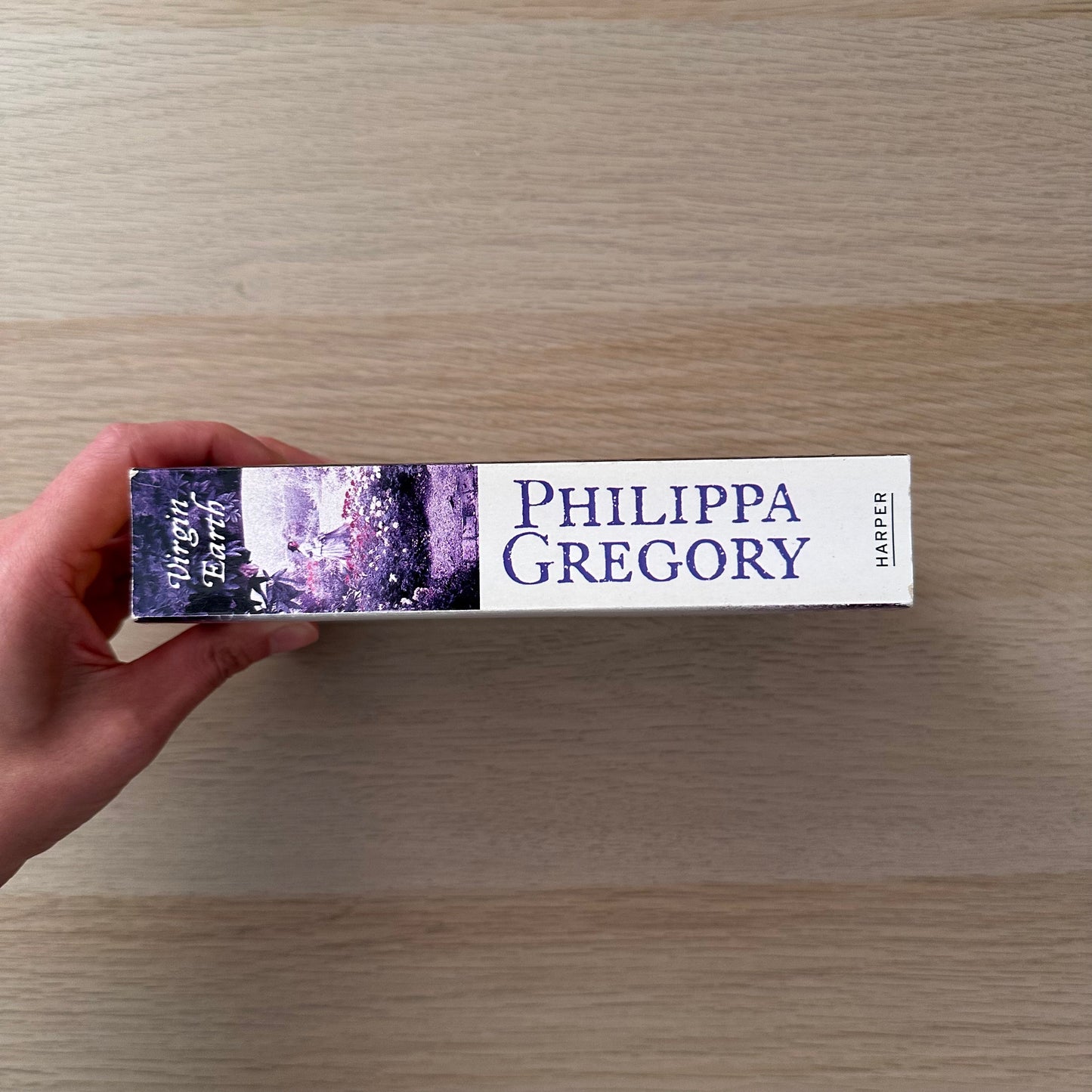 Virgin Earth | Paperback | Philippa Gregory