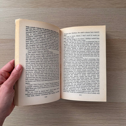 The House of the Spirits | Paperback | Isabel Allende