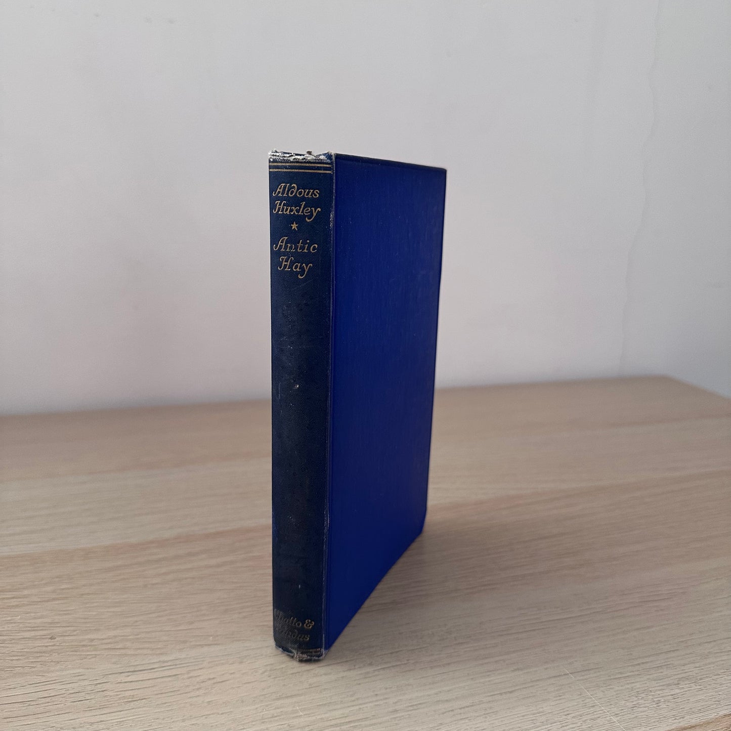 Antic Hay | 1926 | Chatto & Windus | Aldous Huxley