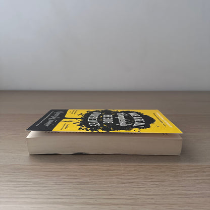 We are all completely beside ourselves | Paperback | Karen Joy Fowler