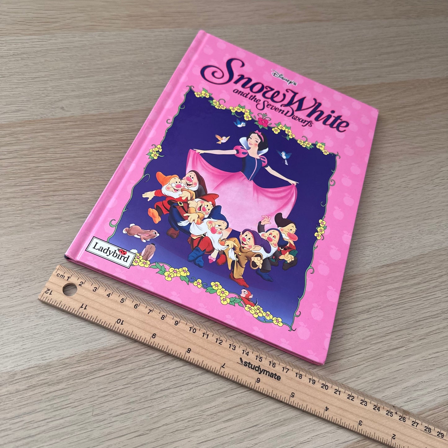Disney | Ladybird | Snow White and the Seven Dwafts