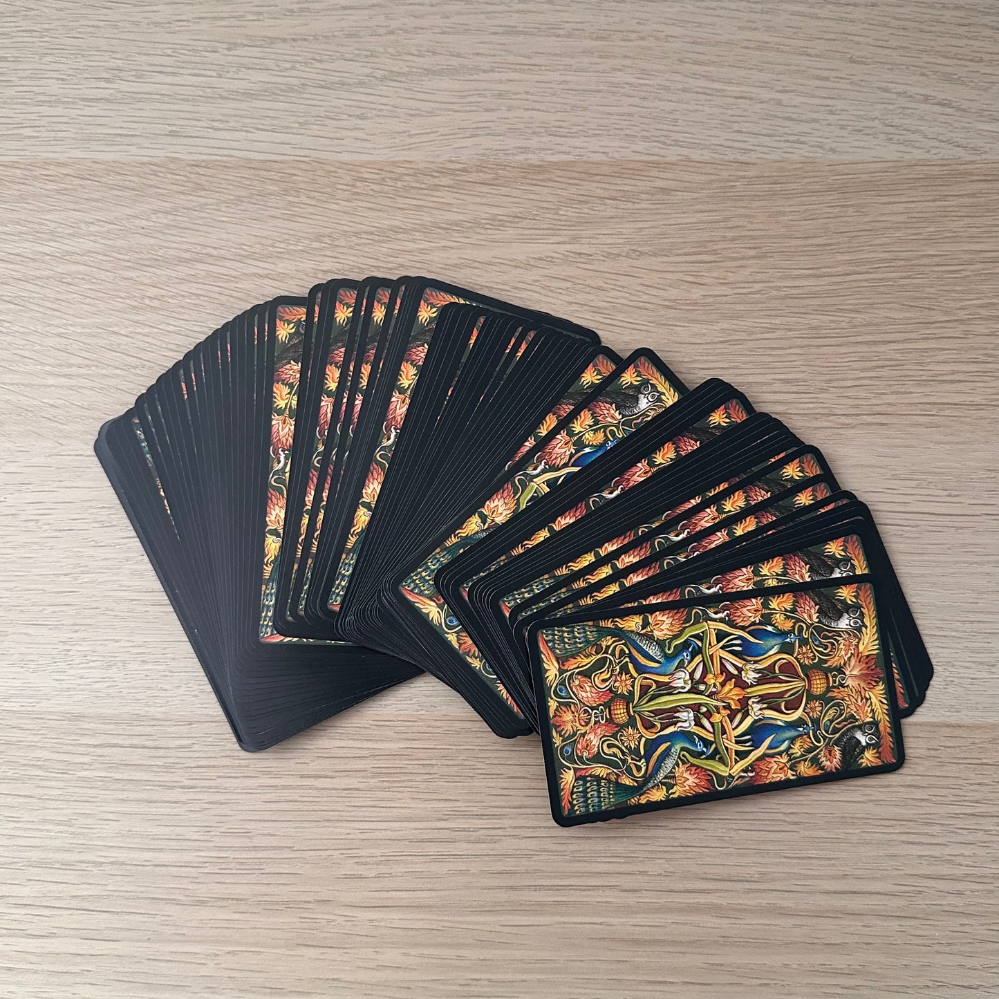 Pre-Raphaelite Tarot | Total Tarot | Lo Scarabeo