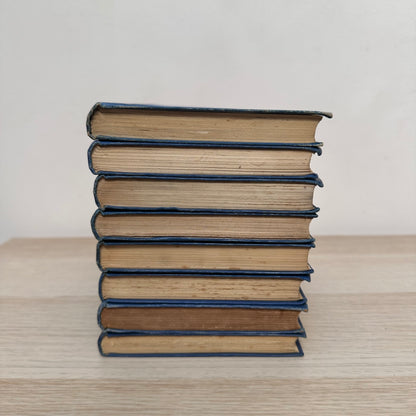 The Travellers' Library | 8 Volumes | Jonathan Cape | 1927 to 1931