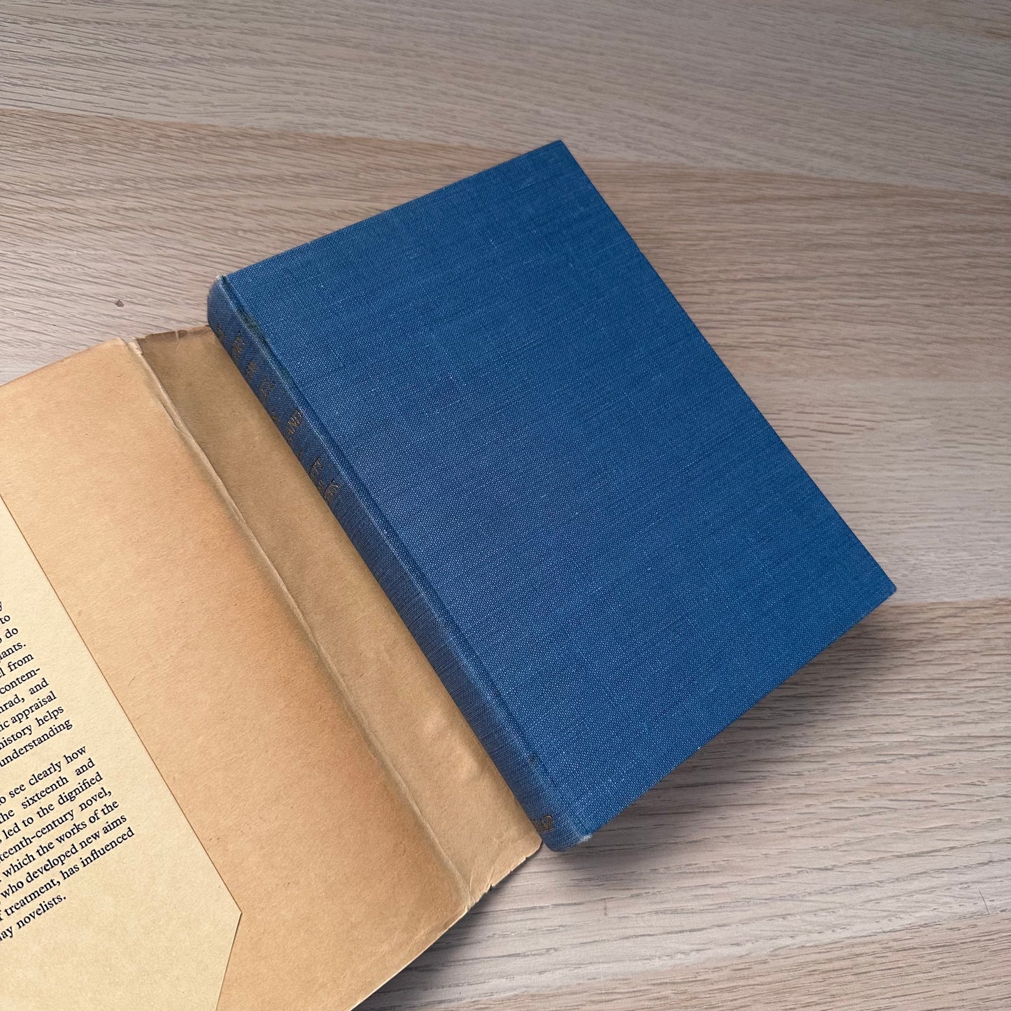 The History of the Novel in England | 1932 | Robert Morss Lovett & Helen Sard Hughes