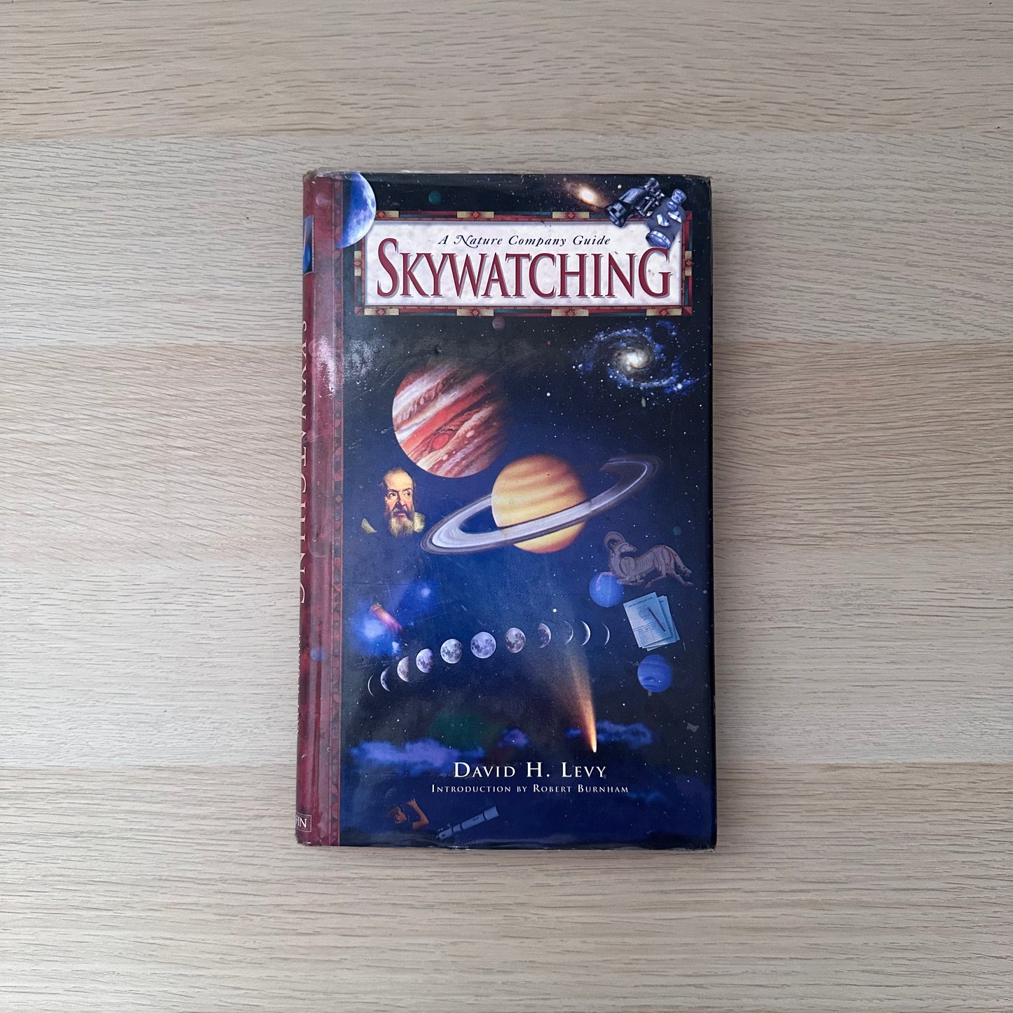 Skywatching: A Nature Complete Guide | 1995 | David H. Levy