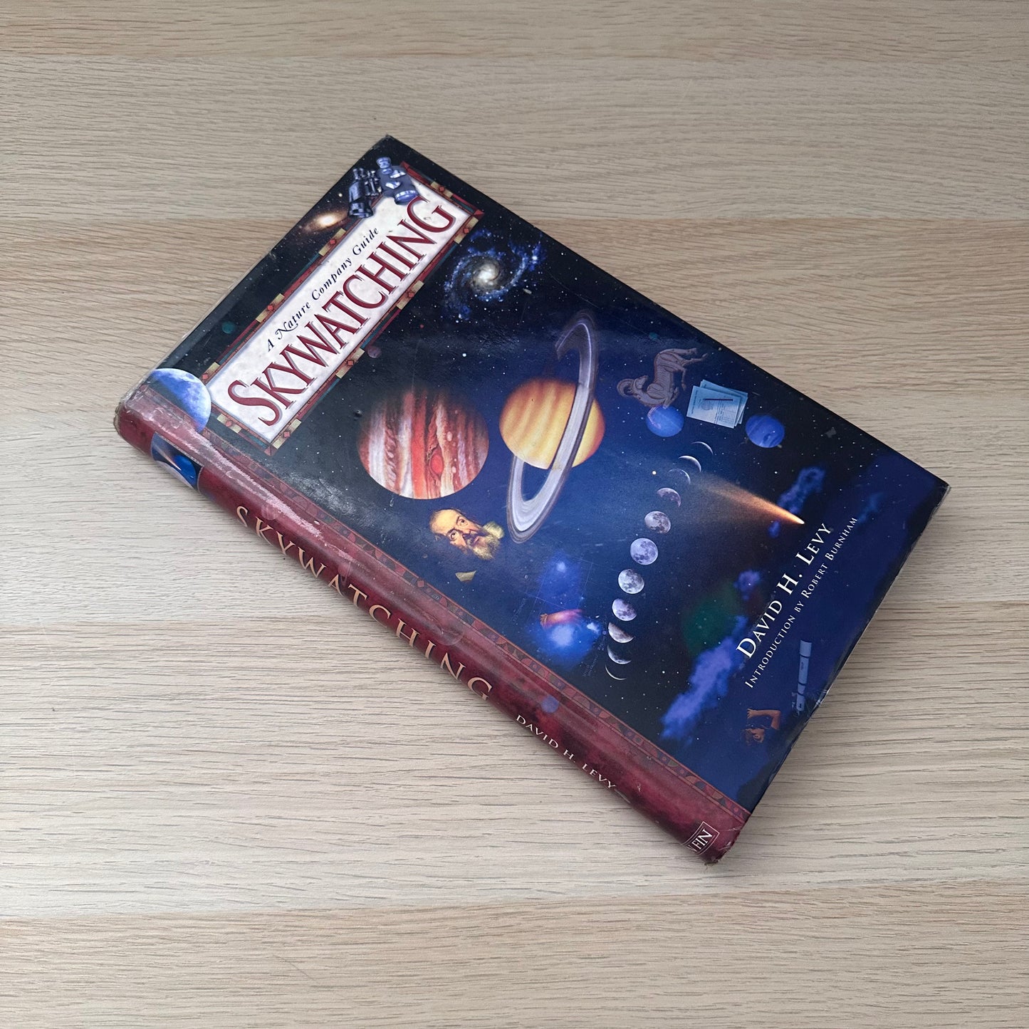 Skywatching: A Nature Complete Guide | 1995 | David H. Levy