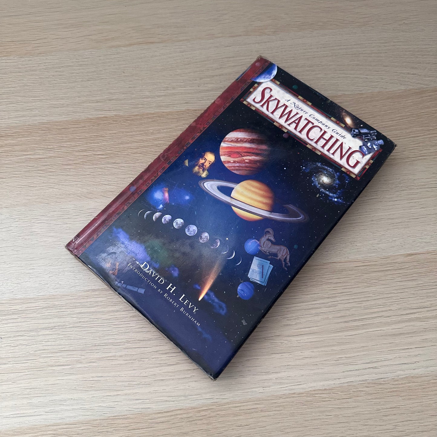 Skywatching: A Nature Complete Guide | 1995 | David H. Levy