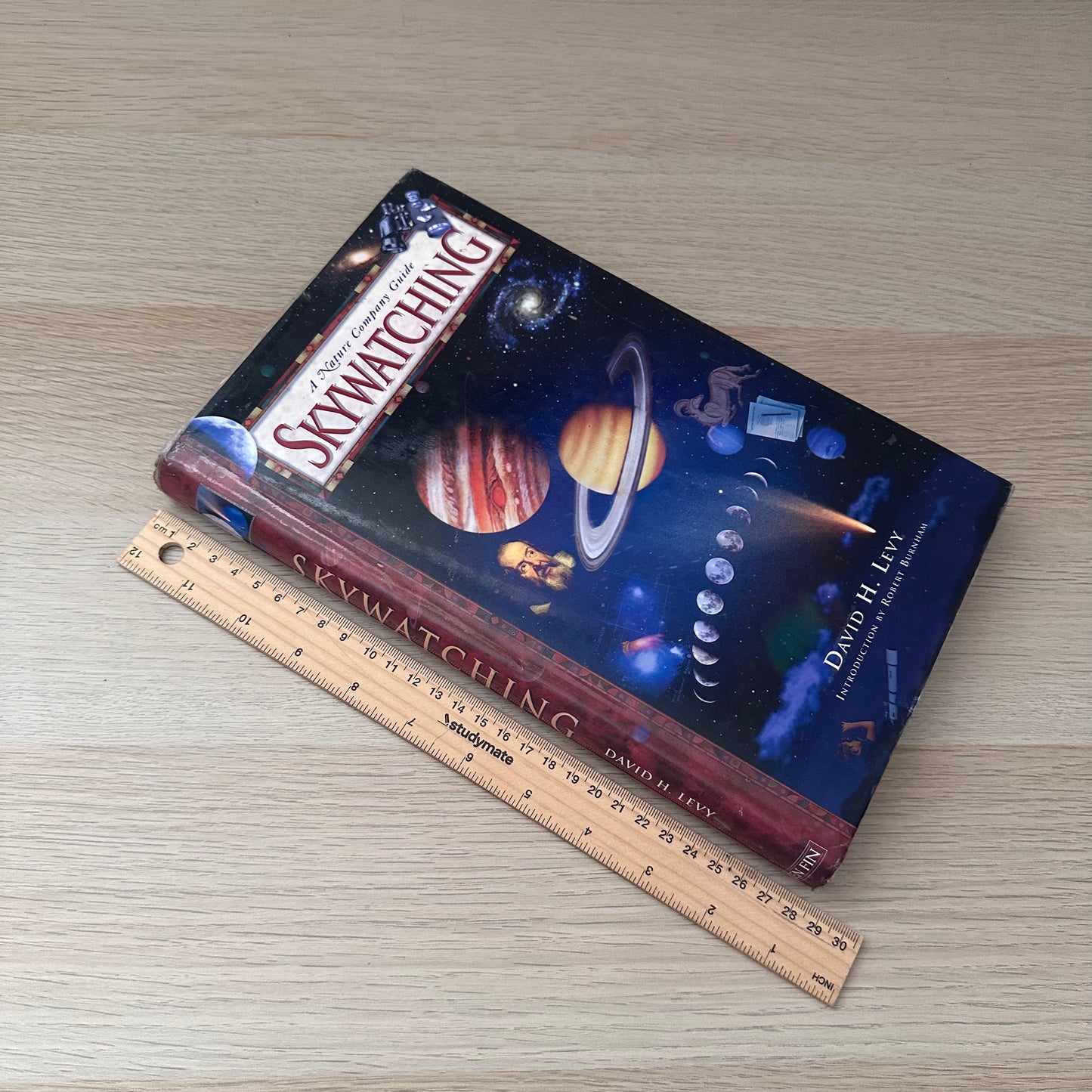 Skywatching: A Nature Complete Guide | 1995 | David H. Levy
