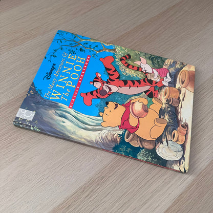 Disney | Classic Storybook | 1998 | The Many Adventures of Winnie The Pooh
