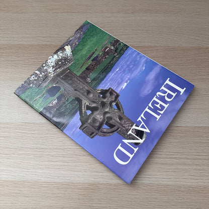 Ireland | 1994 | Simona Ratchetti | Tiger Books International