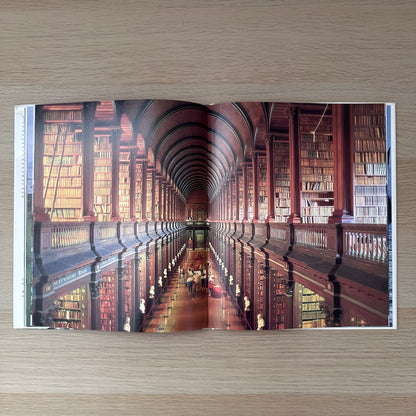 Ireland | 1994 | Simona Ratchetti | Tiger Books International